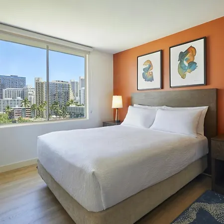 Courtyard By Marriott Waikiki Beach Honolulu Exterior photo